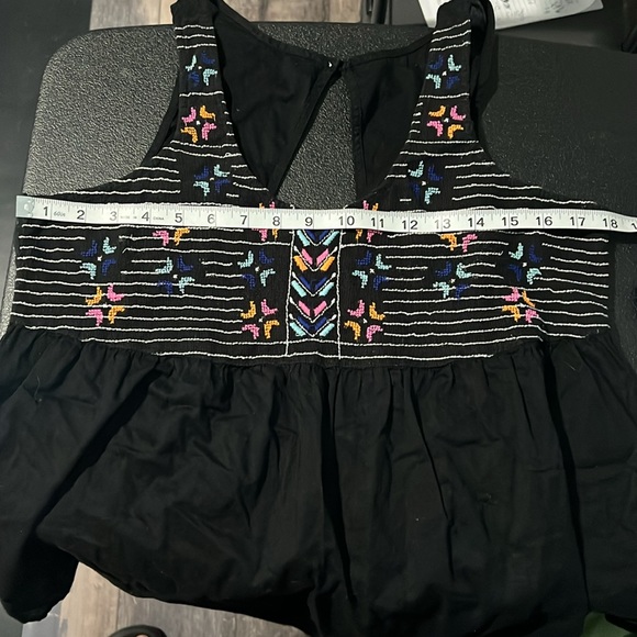 Mudd Large Black Embellished Lightweight Tank Top. Cutout on back. - Picture 7 of 9